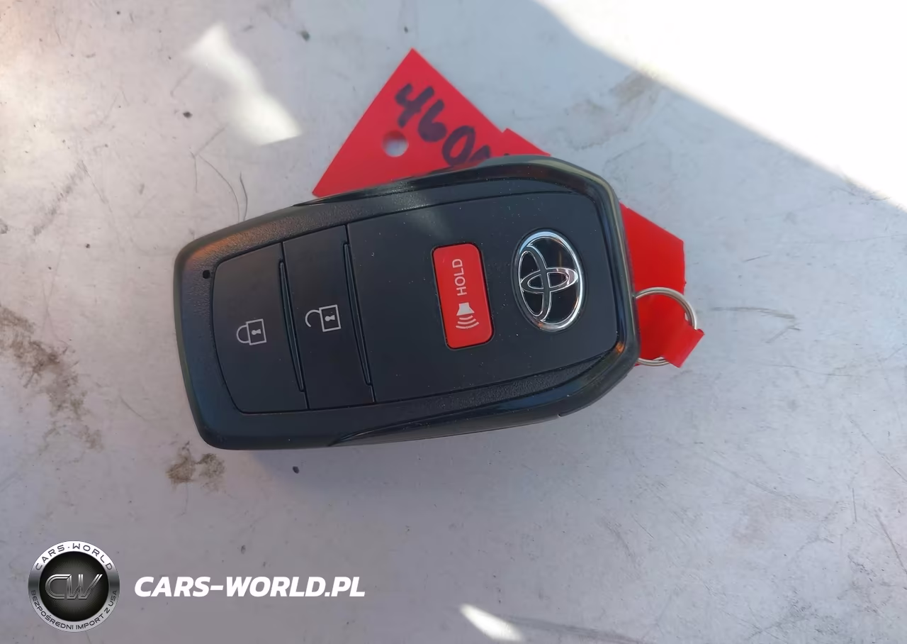 2024 Toyota Prius Xle VIN:JTDACAAU1R3043227 - 11