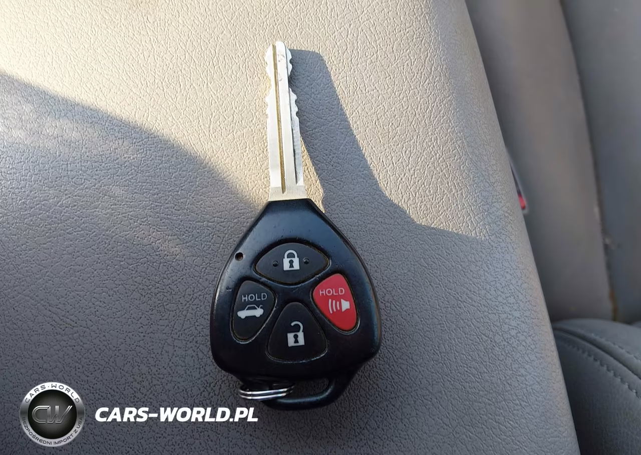 2010 Toyota Camry Le VIN:4T4BF3EK2AR073644 - 11