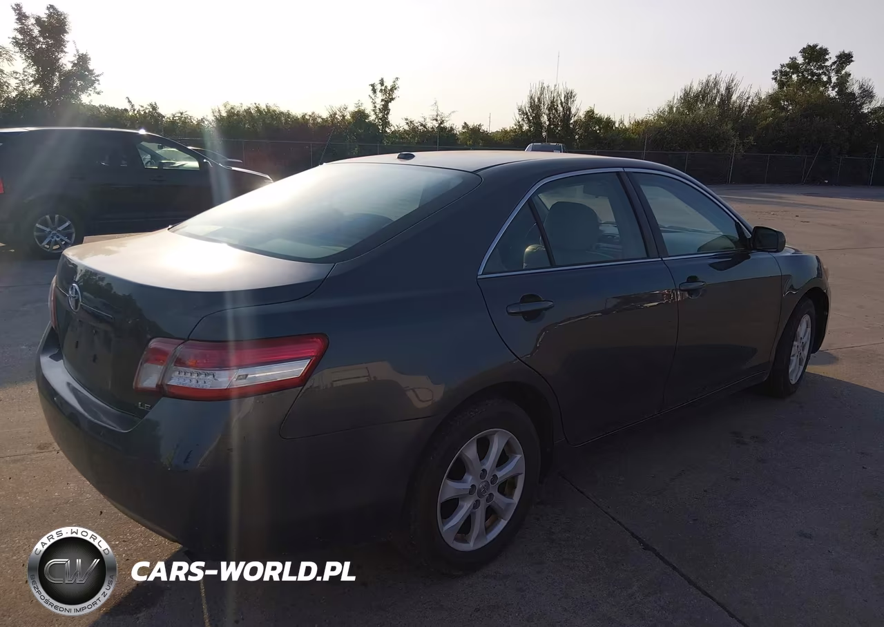 2010 Toyota Camry Le VIN:4T4BF3EK2AR073644 - 4