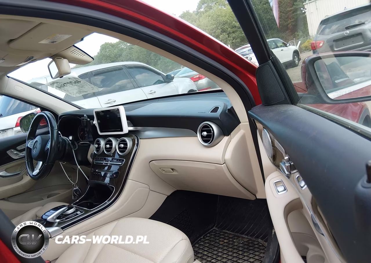 2016 Mercedes-Benz Glc 300 4Matic VIN:WDC0G4KB2GF012038 - 5