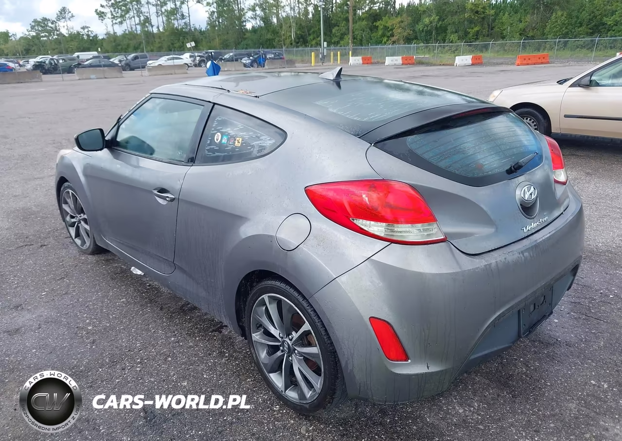 2012 Hyundai Veloster Base W-Black VIN:KMHTC6AD0CU069370 - 3