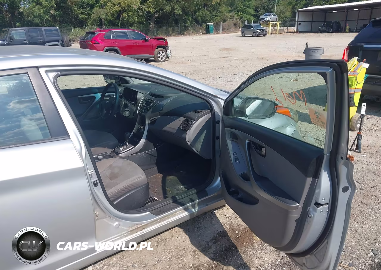 2013 Hyundai Elantra Gls VIN:5NPDH4AEXDH256375 - 5