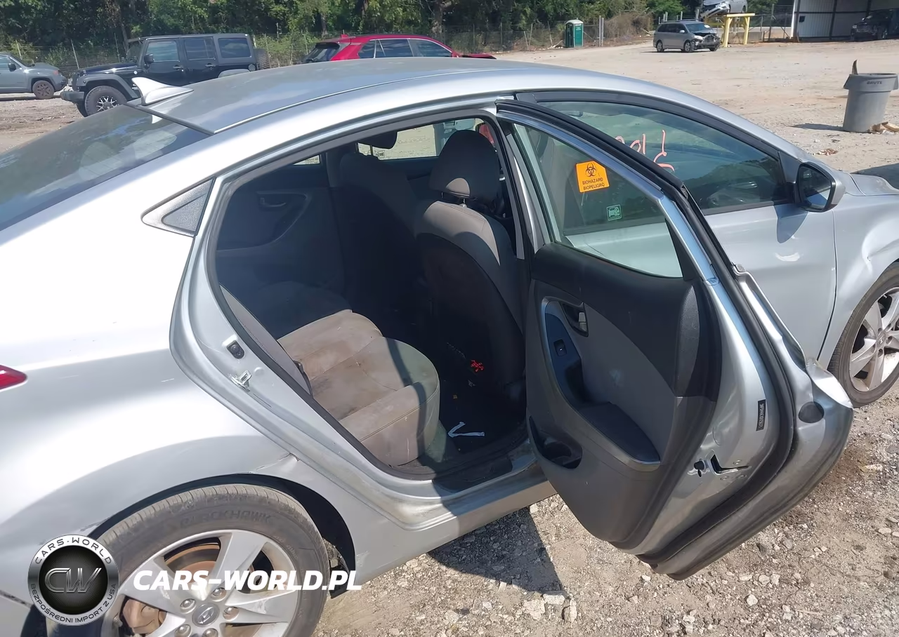 2013 Hyundai Elantra Gls VIN:5NPDH4AEXDH256375 - 8