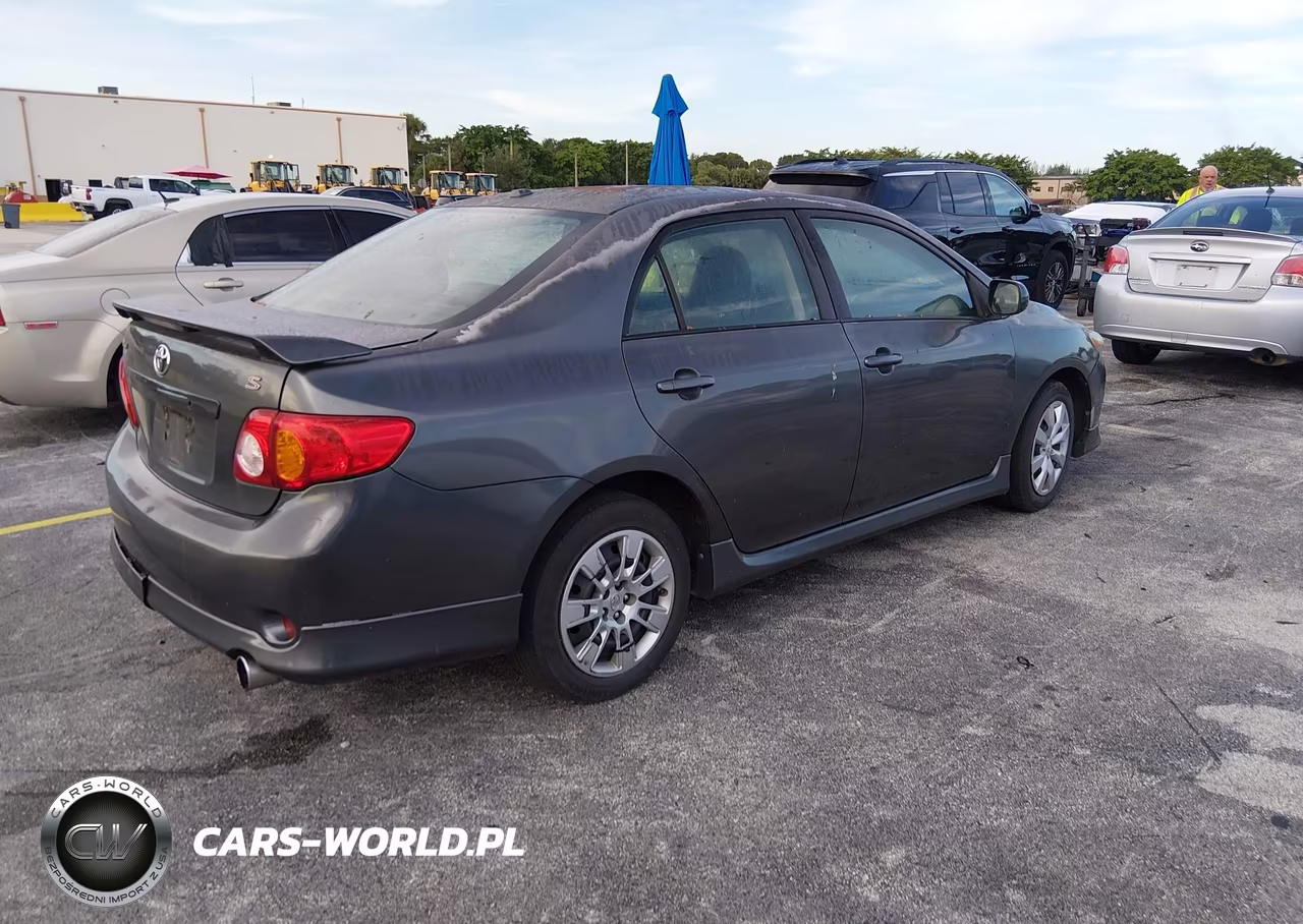 2010 Toyota Corolla S VIN:2T1BU4EE9AC397028 - 4