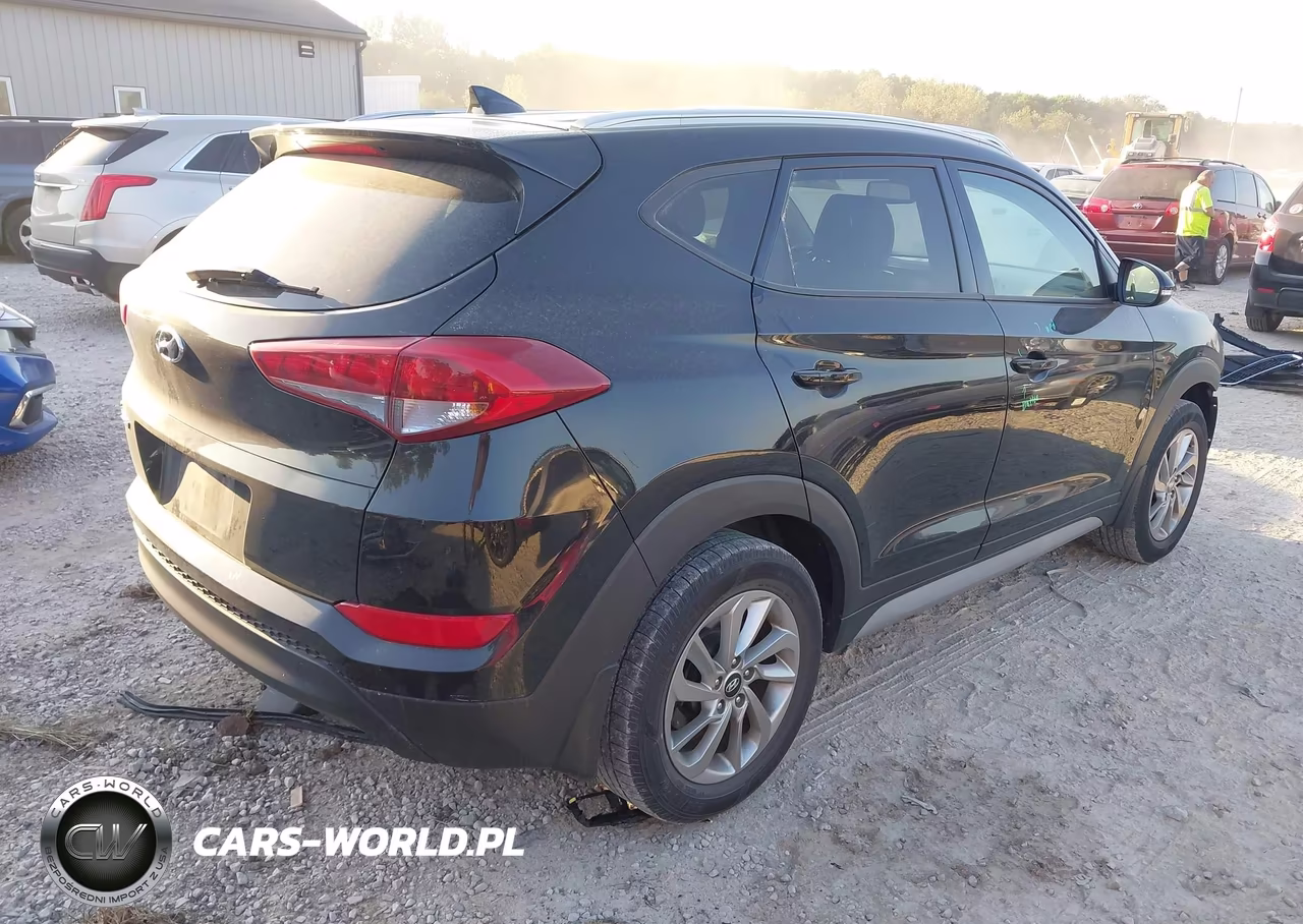 2018 Hyundai Tucson Sel Plus VIN:KM8J33A40JU704199 - 4