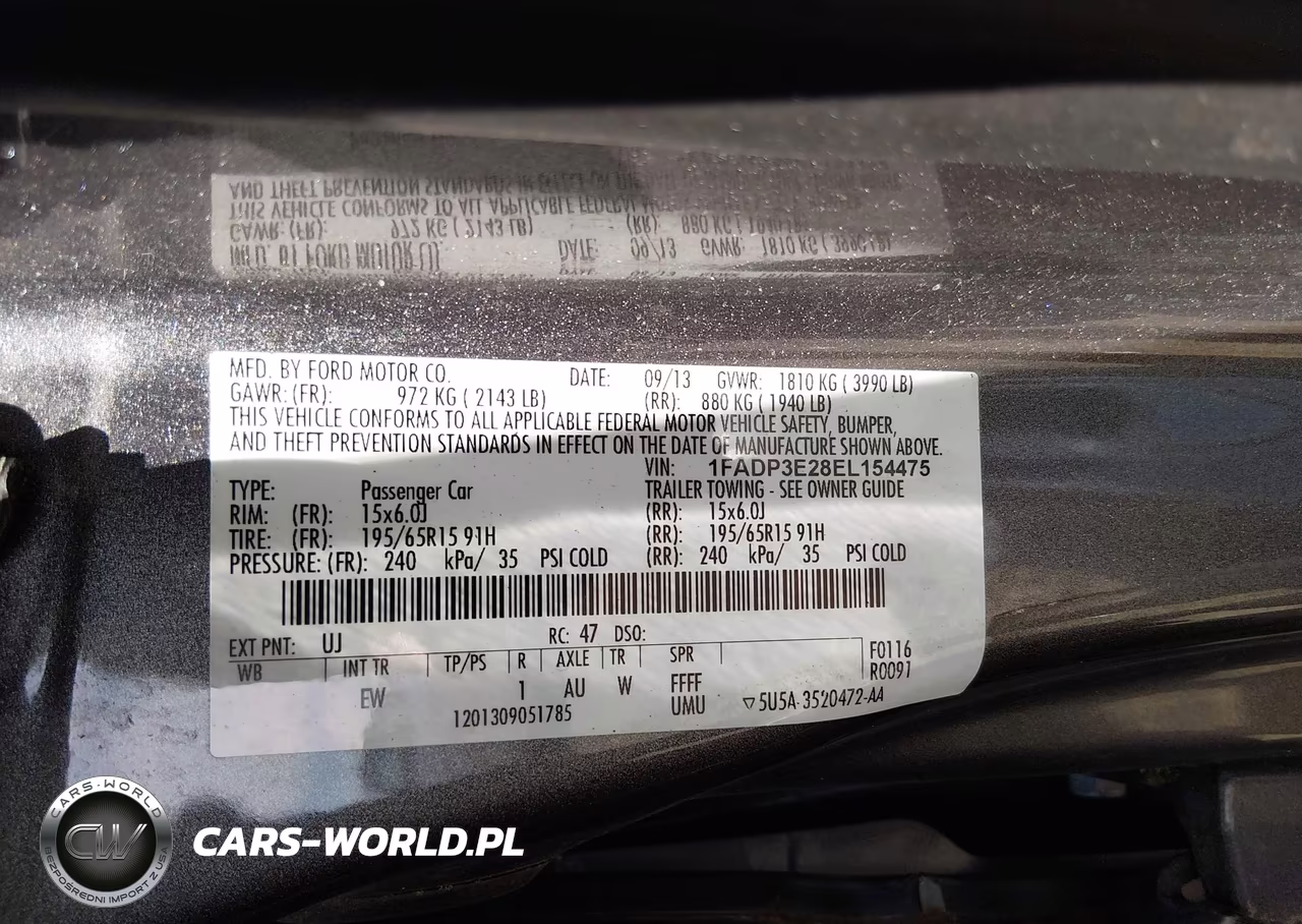 2014 Ford Focus S VIN:1FADP3E28EL154475 - 9