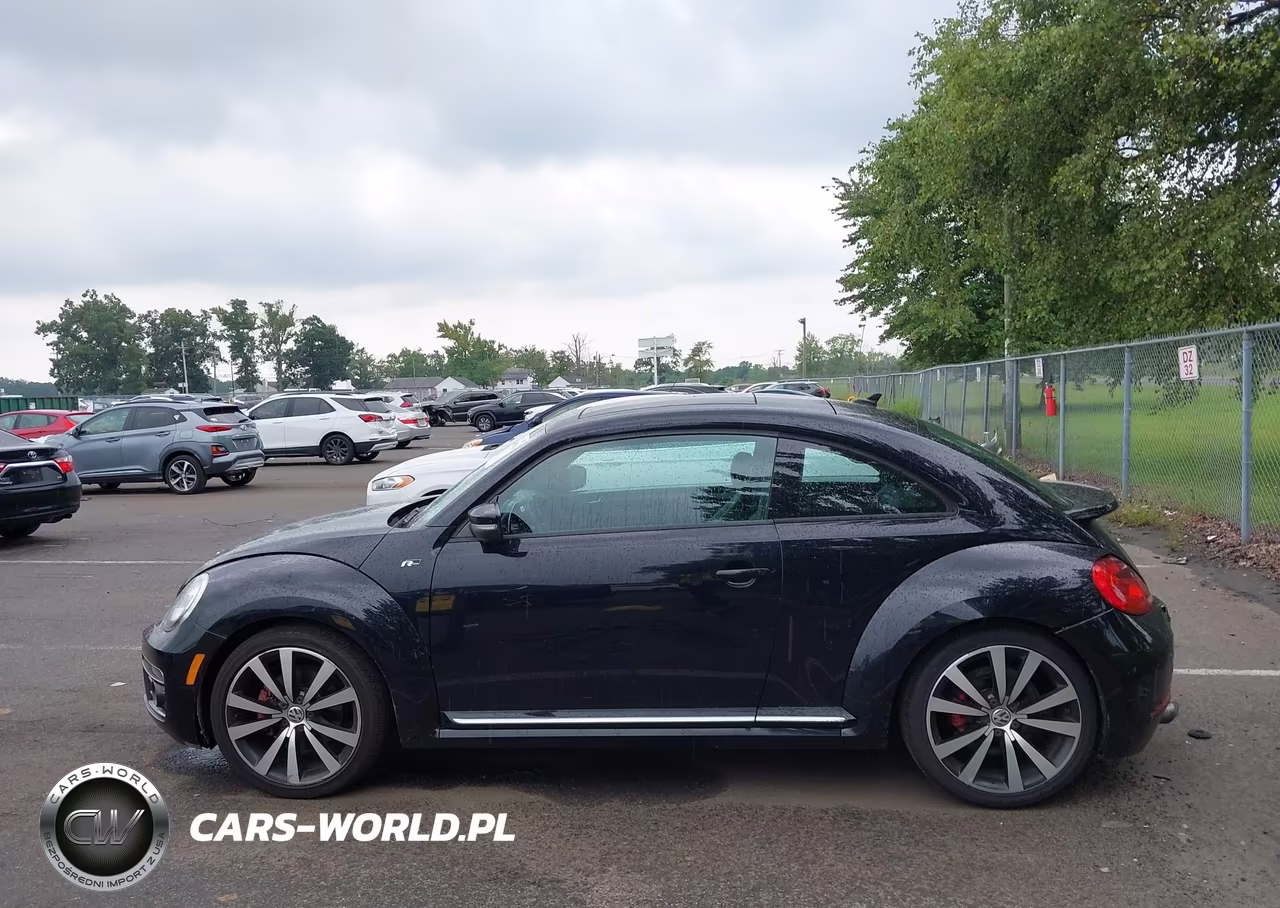 2015 Volkswagen Beetle 2.0T R-Line VIN:3VW4T7AT5FM639181 - 14