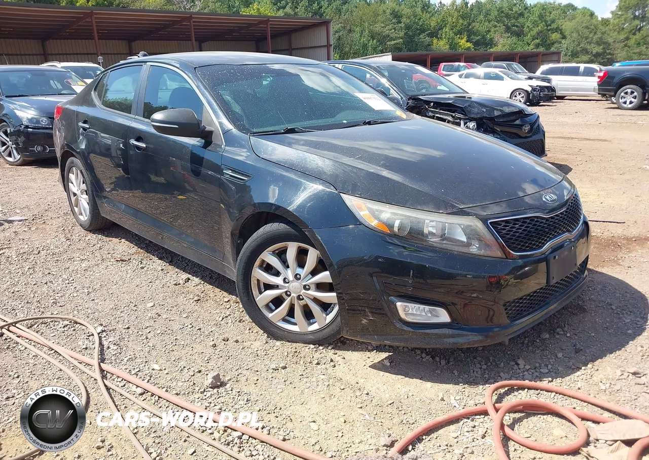 2015 Kia Optima Lx VIN:5XXGM4A72FG465442 - 1
