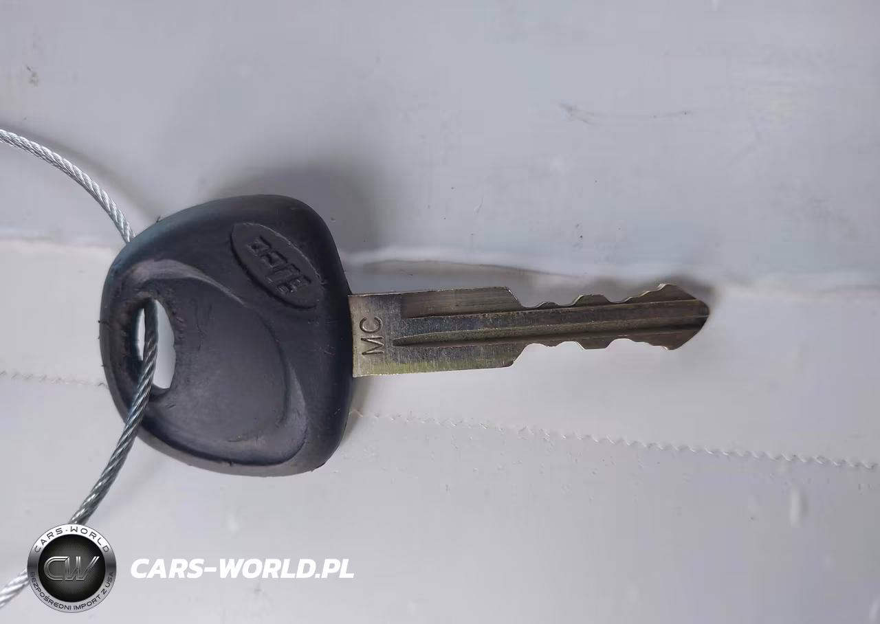 2009 Hyundai Accent Gls VIN:KMHCN46C79U387459 - 11