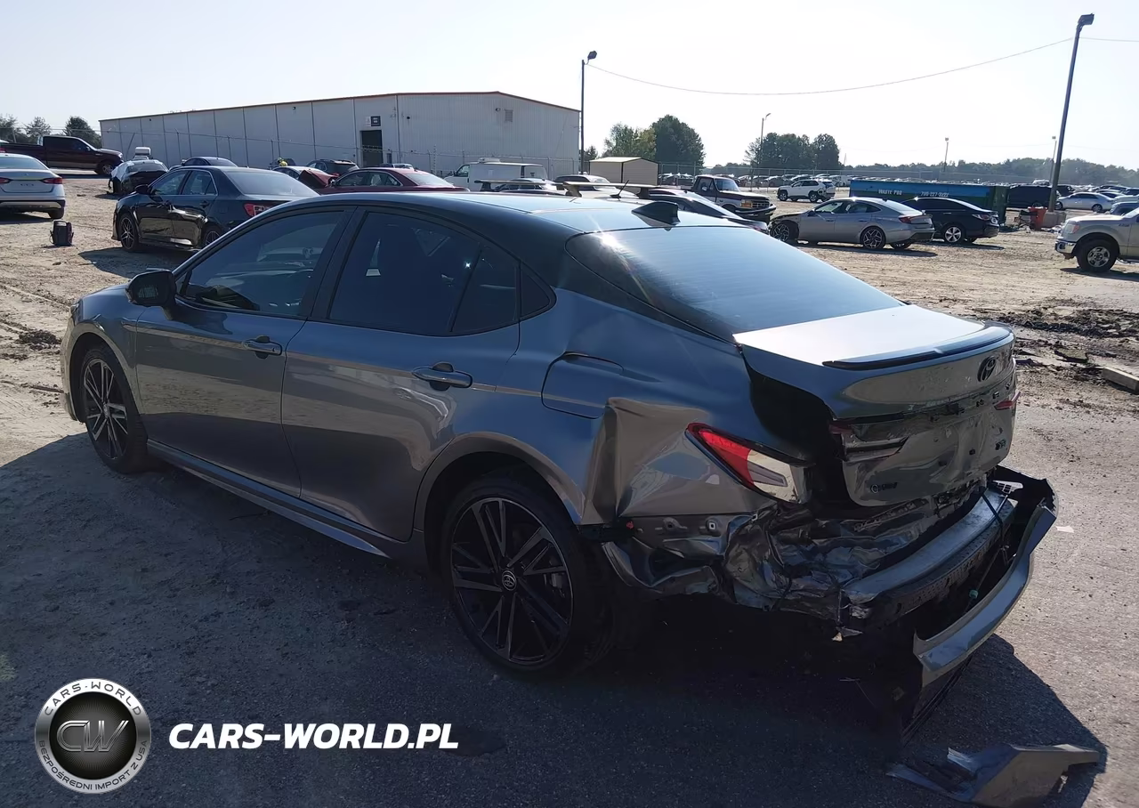 2025 Toyota Camry Xse VIN:4T1DAACK8SU609927 - 3