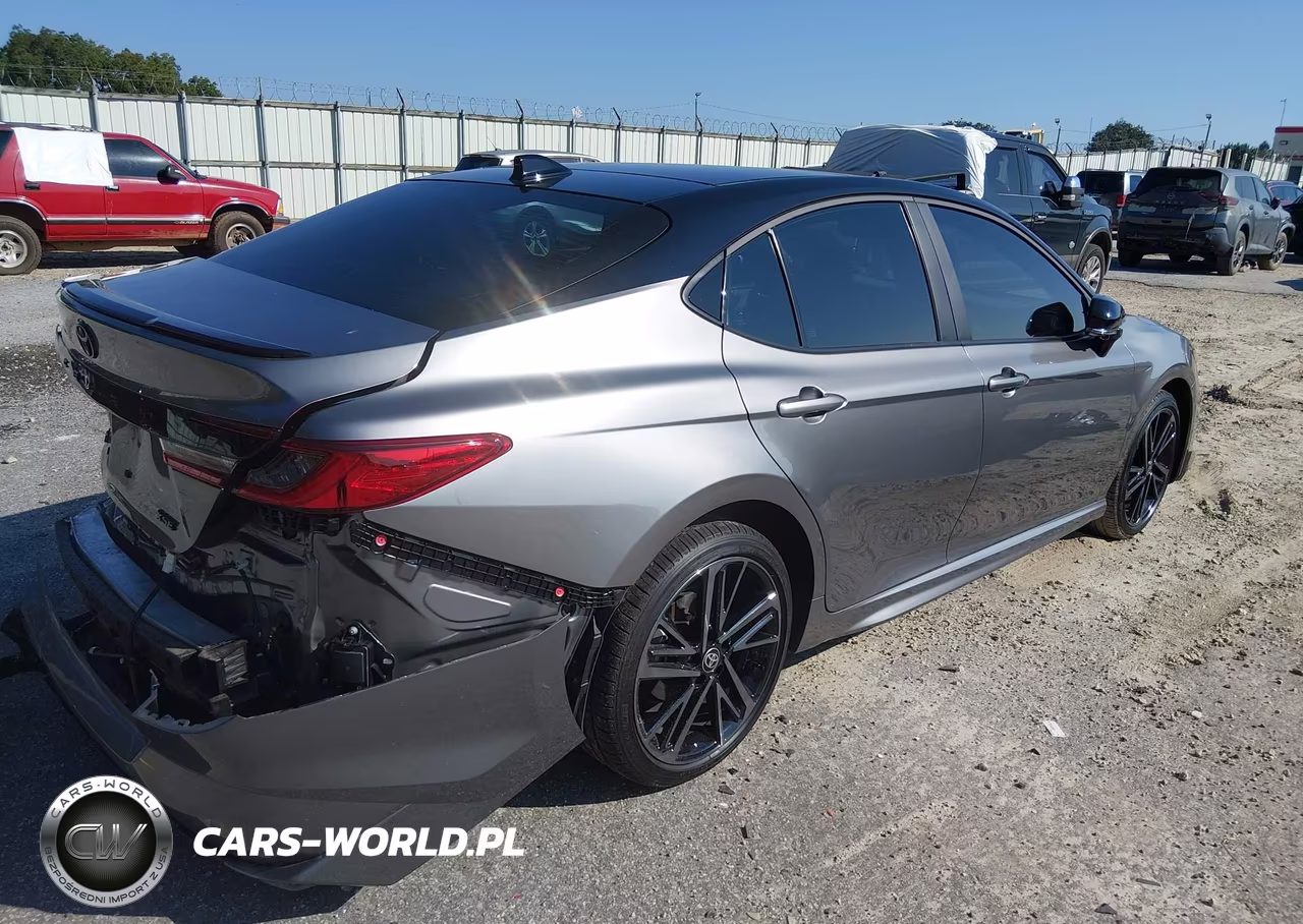 2025 Toyota Camry Xse VIN:4T1DAACK8SU609927 - 4
