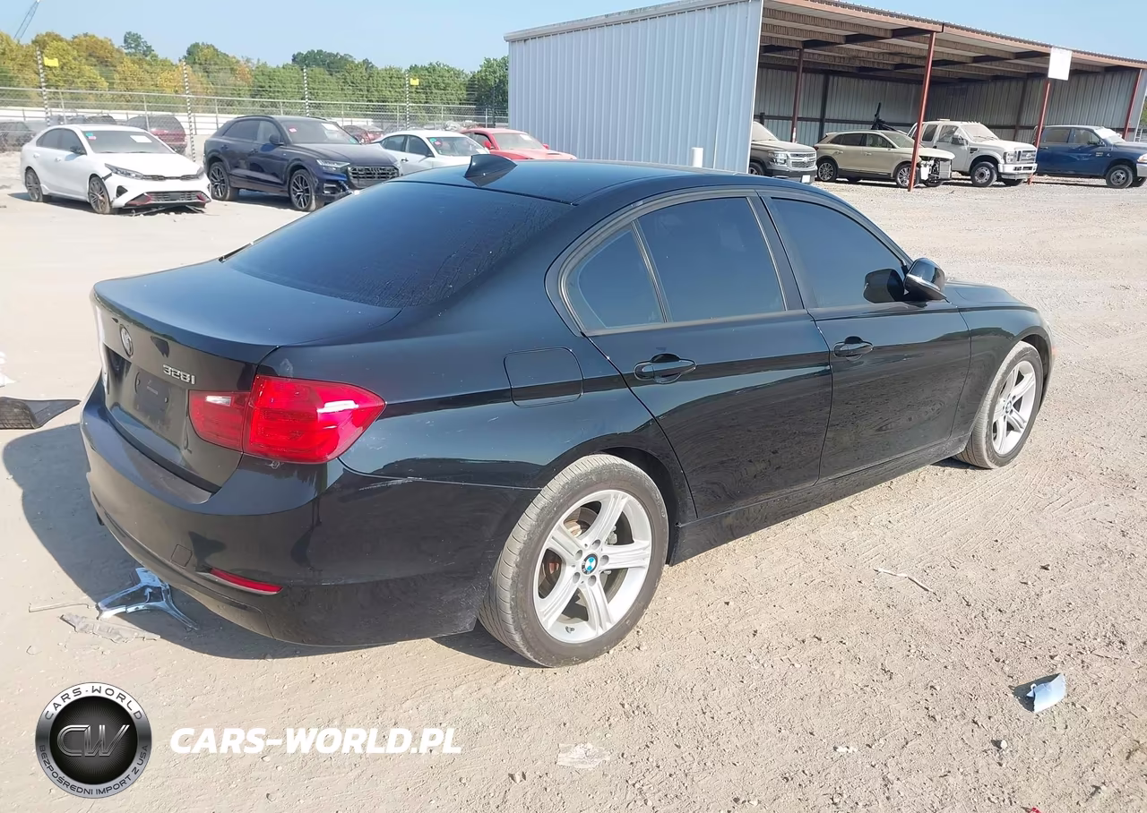 2015 BMW 3 Series 328I VIN:WBA3A5G54FNS86601 - 4