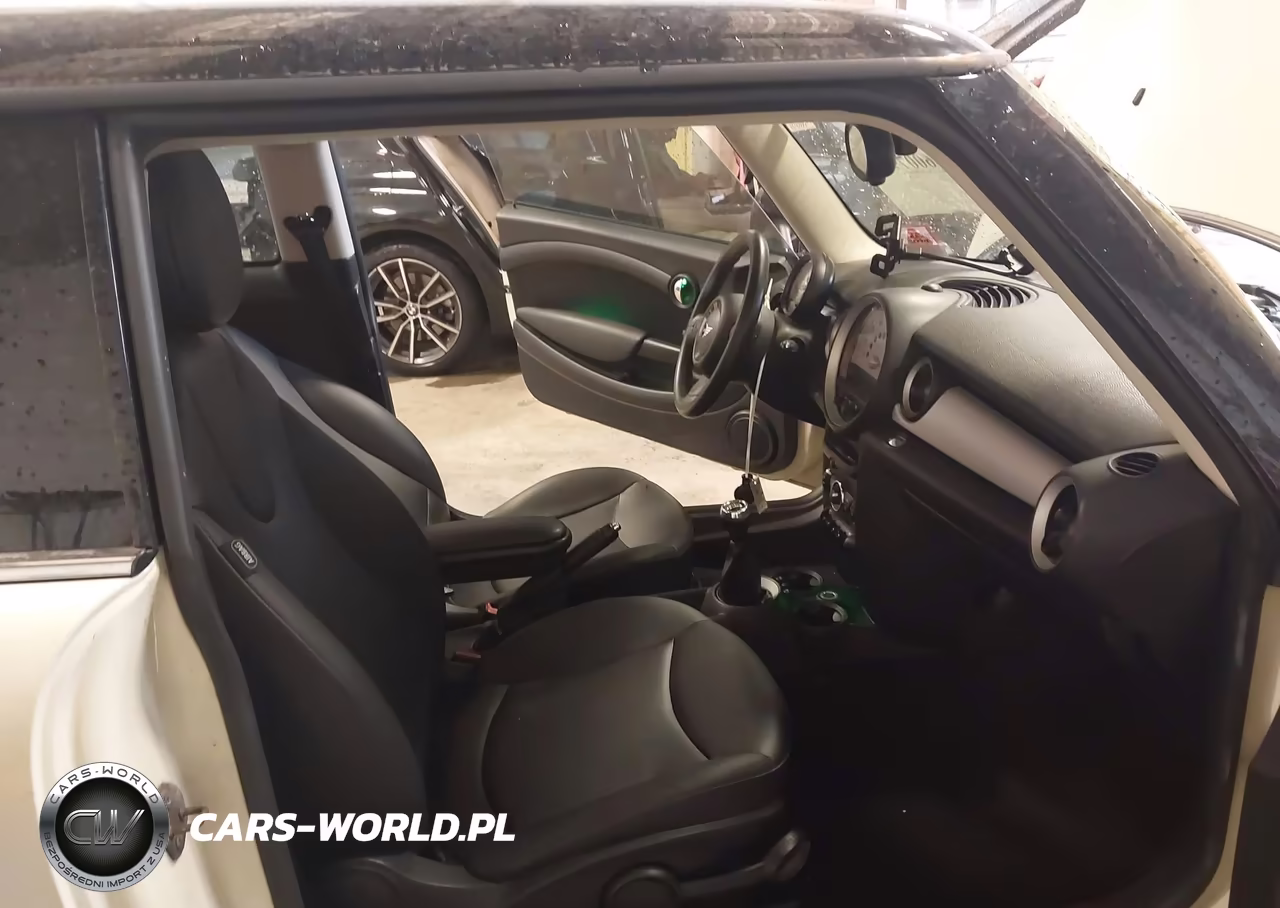 2013 Mini Hardtop Cooper VIN:WMWSU3C58DT374119 - 5