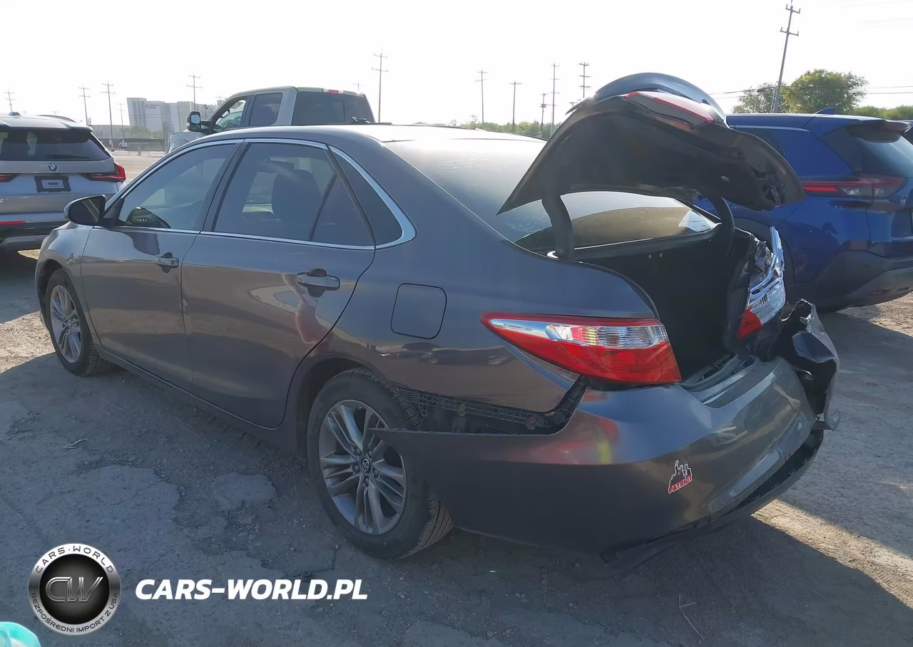 2016 Toyota Camry Se VIN:4T1BF1FK9GU194354 - 3
