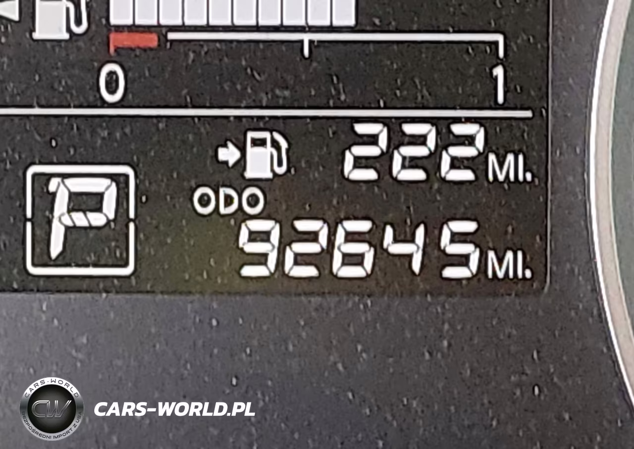 2018 Nissan Kicks S VIN:3N1CP5CU9JL544198 - 15