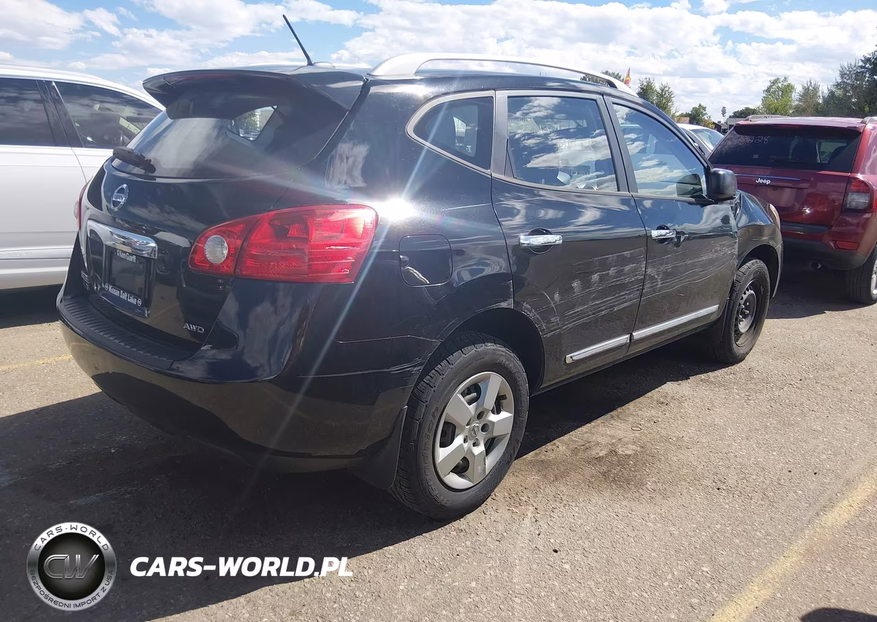 2015 Nissan Rogue Select S VIN:JN8AS5MV5FW757164 - 4