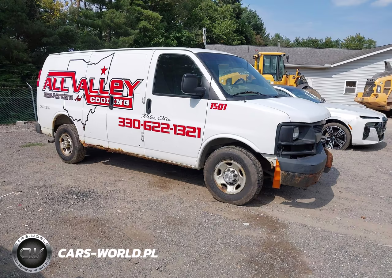 2009 Chevrolet Express 2500 Work Van