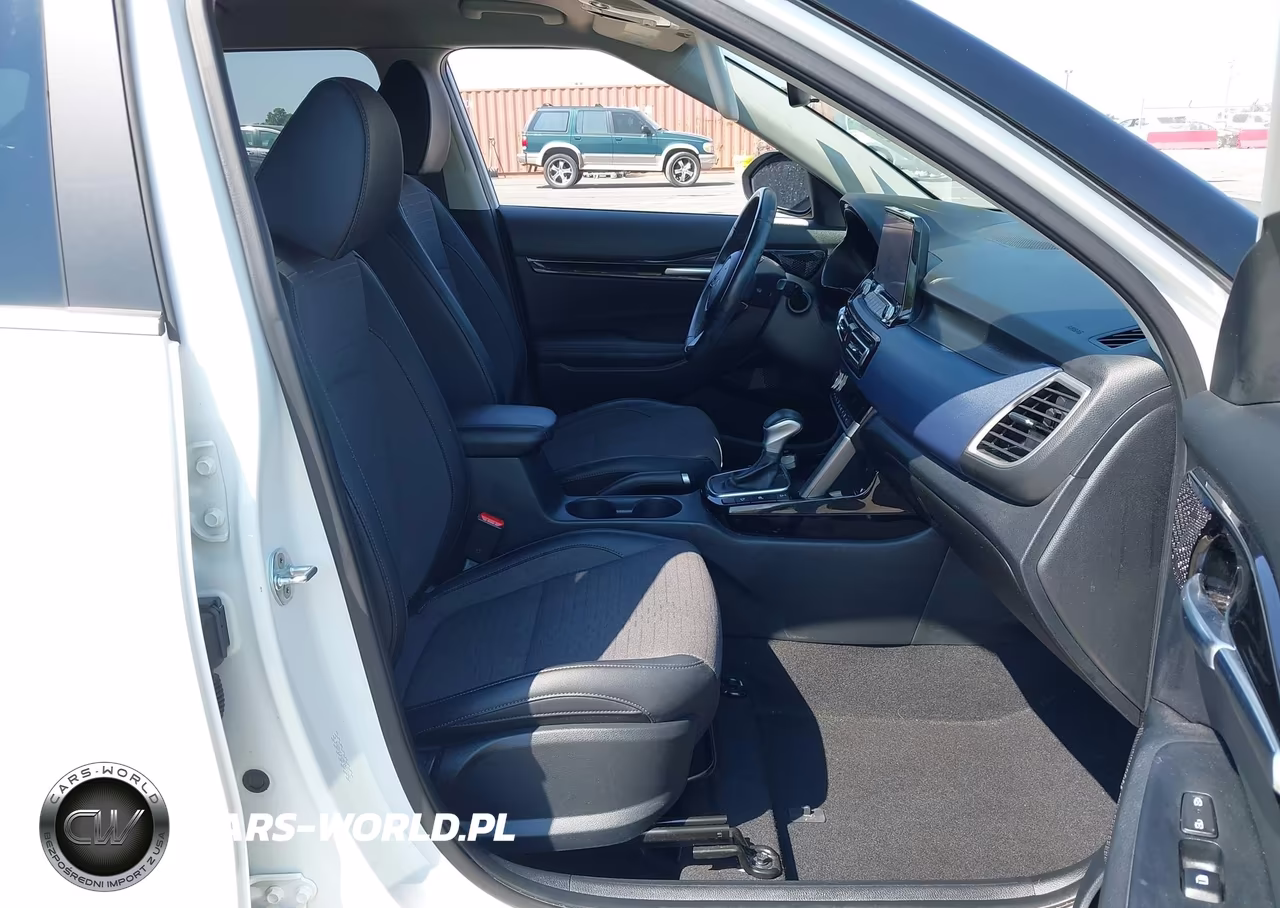 2023 Kia Seltos Nightfall Edition VIN:KNDEUCA29P7417162 - 5