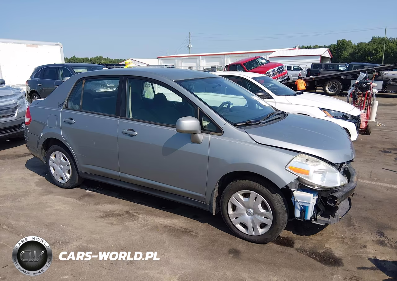 2010 Nissan Versa 1.8S