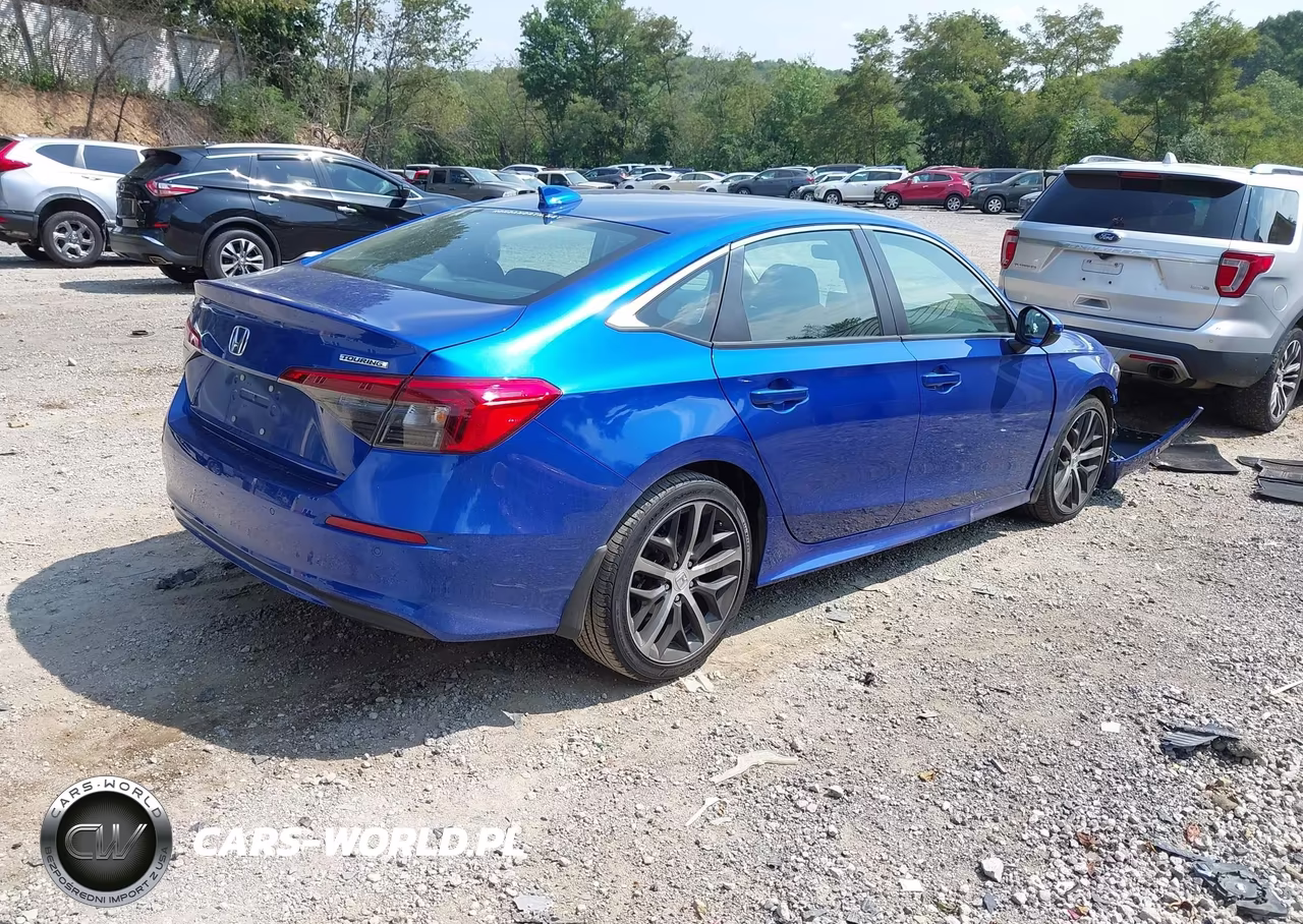 2023 Honda Civic Touring VIN:2HGFE1F97PH311889 - 4