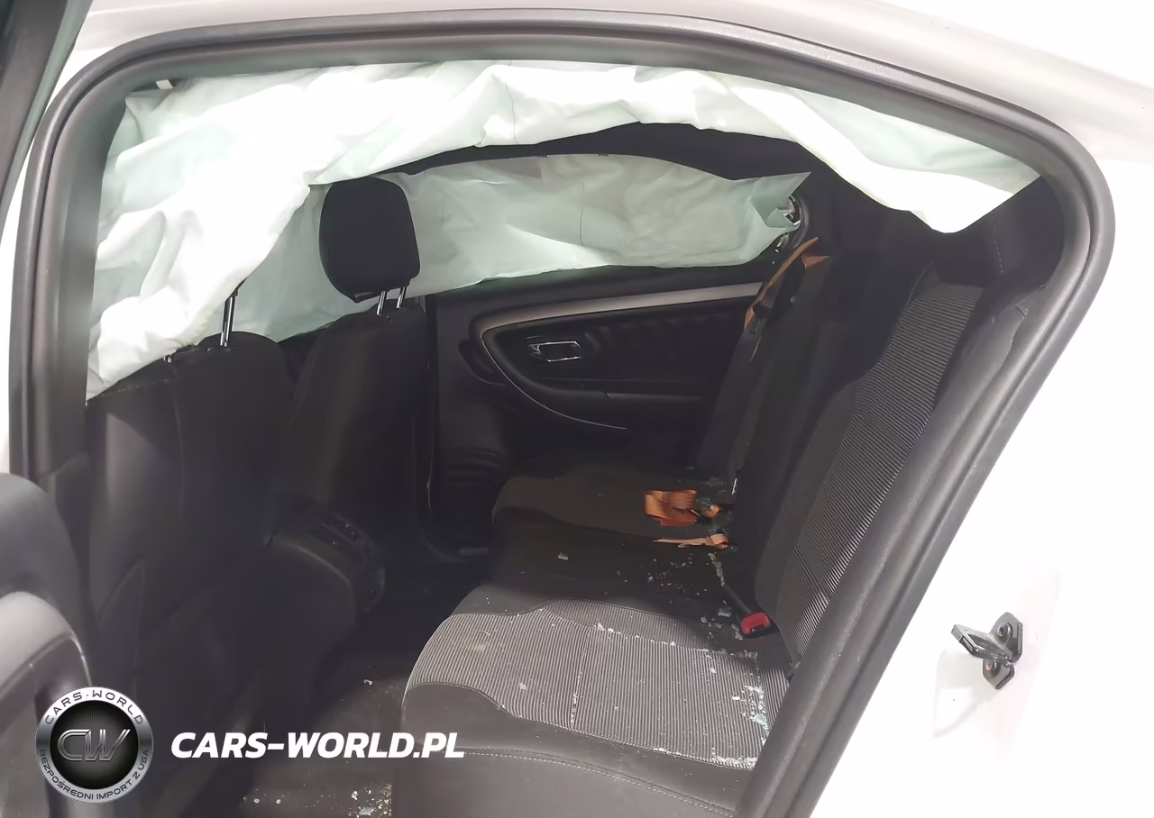 2015 Ford Taurus Sel VIN:1FAHP2E80FG176304 - 8