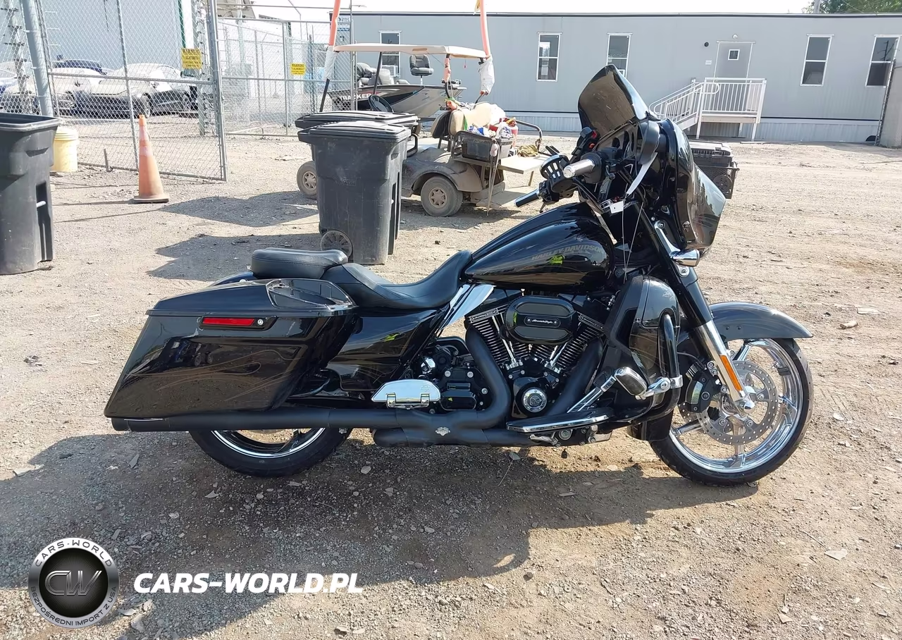 2015 Harley-Davidson Flhxse Cvo Street Glide VIN:1HD1PXN14FB957236 - 13