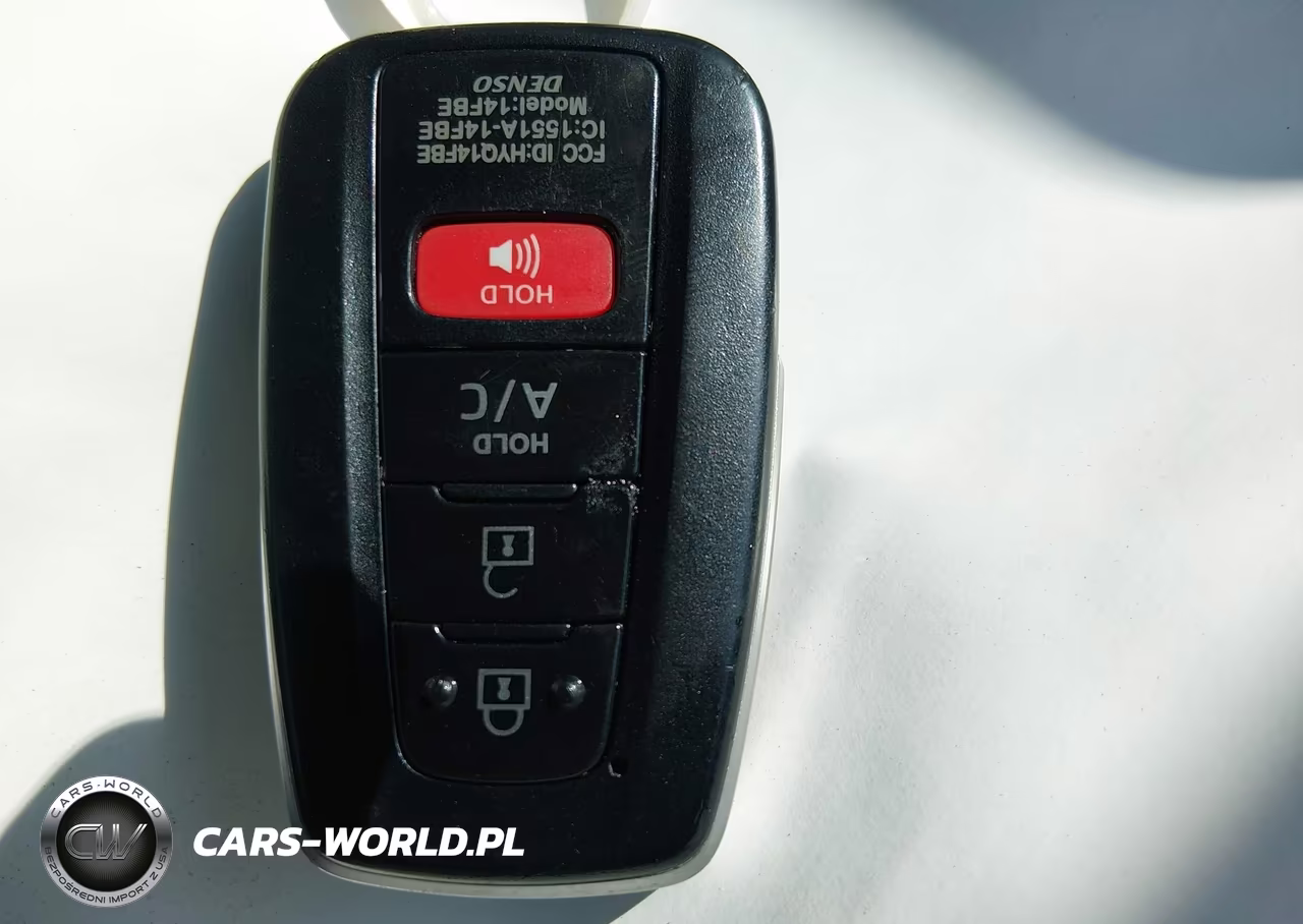 2017 Toyota Prius Prime Premium VIN:JTDKARFP0H3002467 - 11
