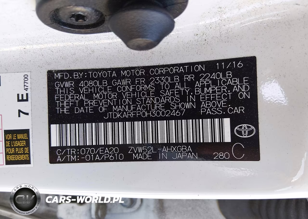 2017 Toyota Prius Prime Premium VIN:JTDKARFP0H3002467 - 9