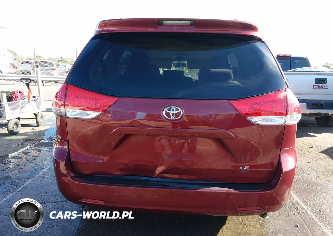 2014 Toyota Sienna Le V6 8 Passenger VIN:5TDKK3DC4ES409132 - 6