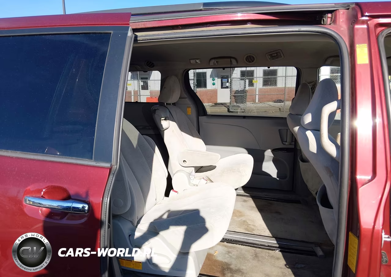 2014 Toyota Sienna Le V6 8 Passenger VIN:5TDKK3DC4ES409132 - 8