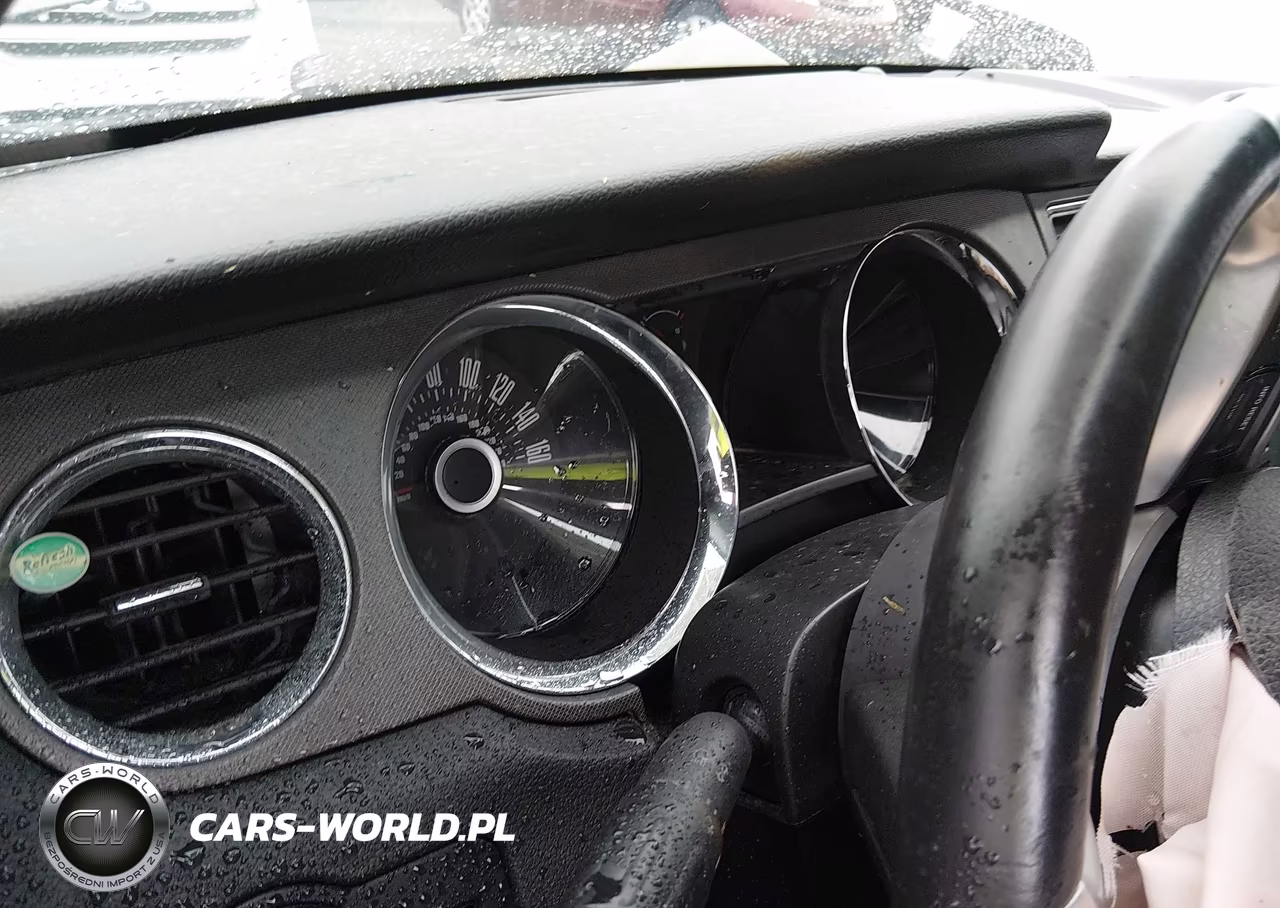 2013 Ford Mustang V6 VIN:1ZVBP8AM0D5268797 - 7