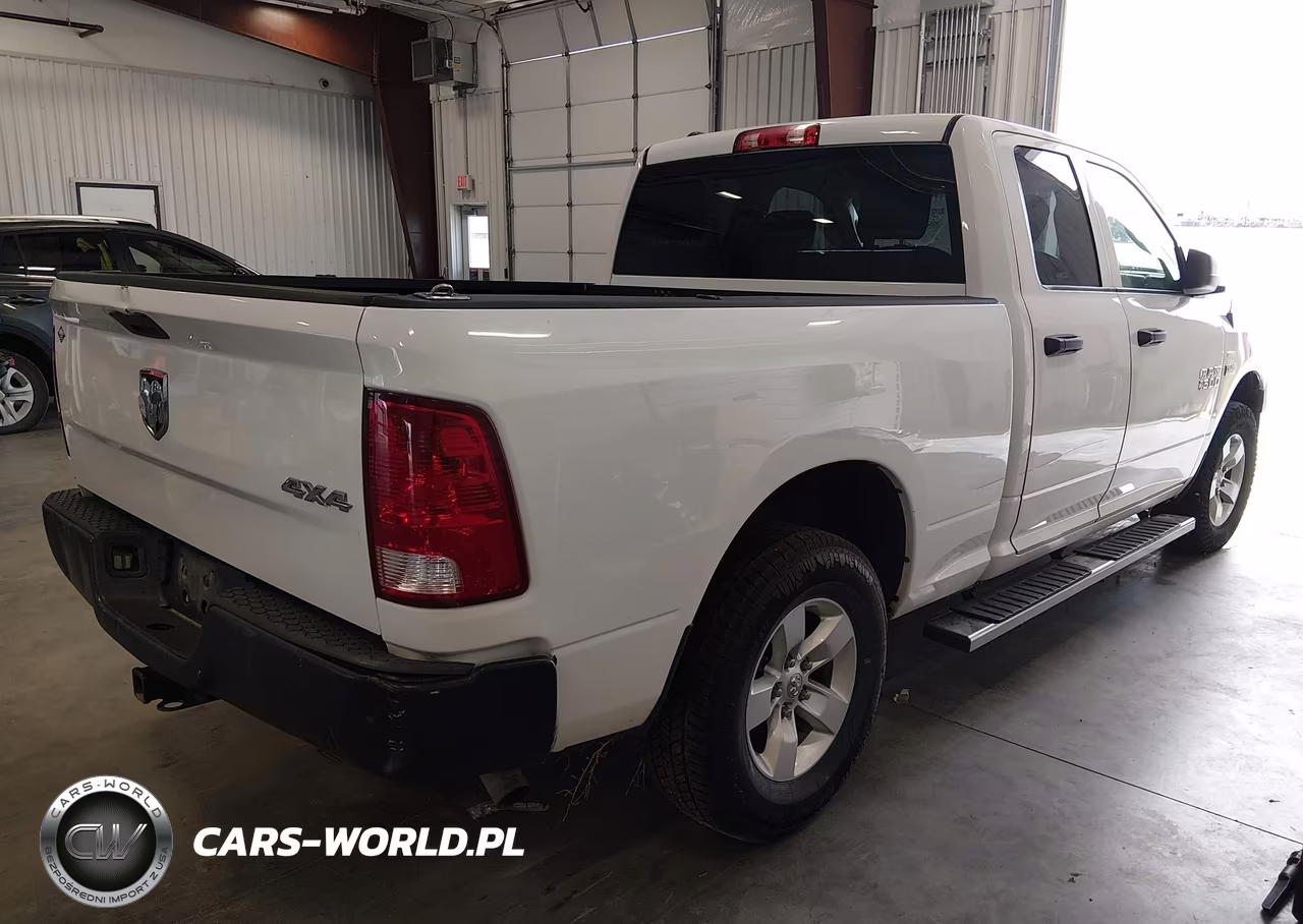 2016 Ram 1500 Tradesman VIN:1C6RR7FT2GS288861 - 4