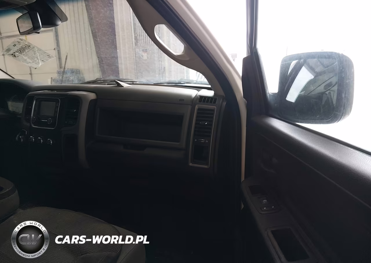 2016 Ram 1500 Tradesman VIN:1C6RR7FT2GS288861 - 5