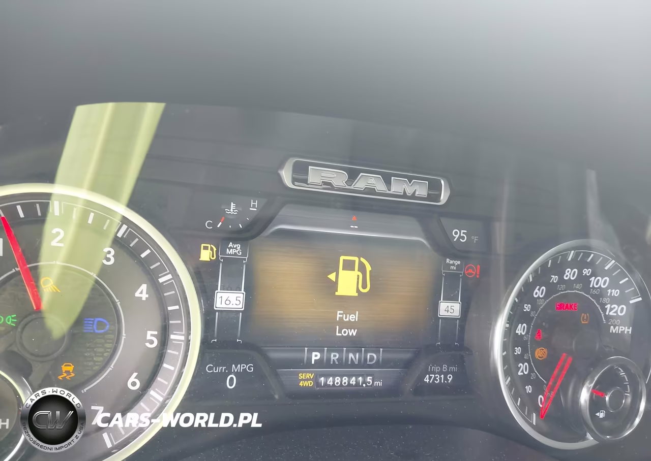 2019 Ram 1500 Laramie 4X4 5'7 Box VIN:1C6SRFJT1KN766911 - 7