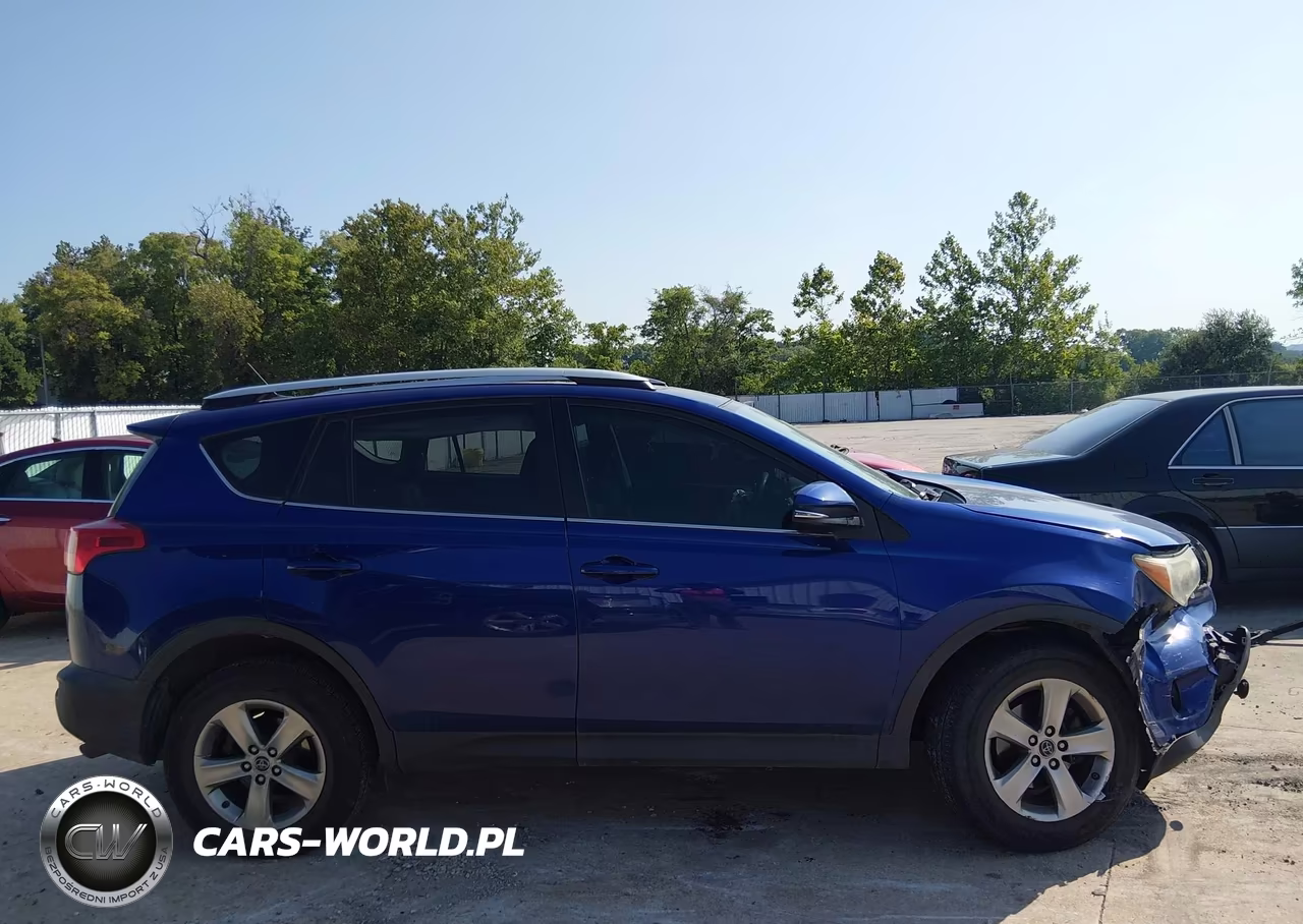 2015 Toyota Rav4 Xle VIN:2T3WFREV2FW147037 - 12