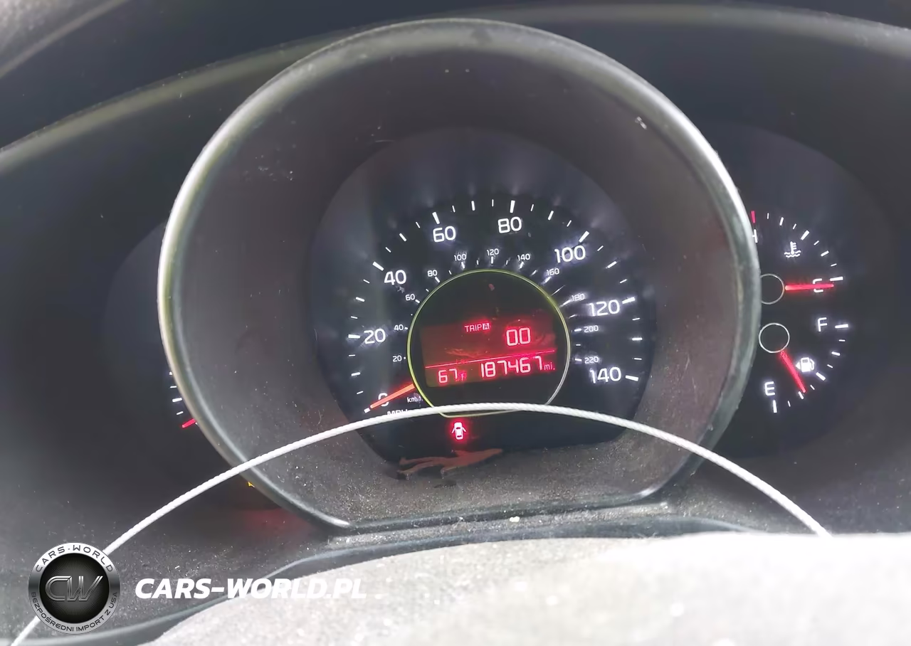 2015 Kia Soul VIN:KNDJN2A20F7132502 - 7