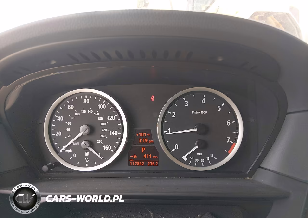 2007 BMW 530I VIN:WBANE73547CM57858 - 7