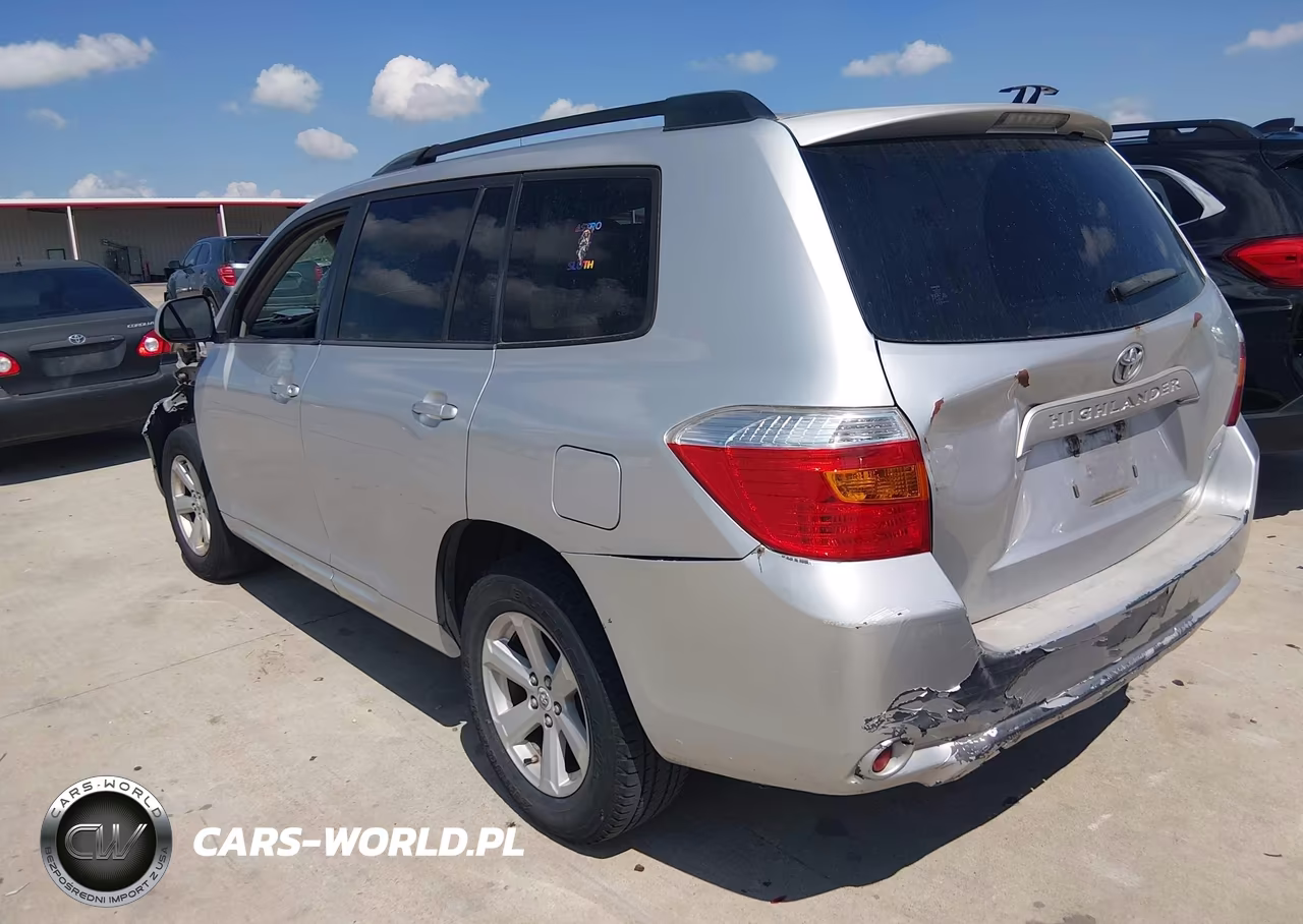 2010 Toyota Highlander Base V6 VIN:JTEBK3EHXA2166062 - 3