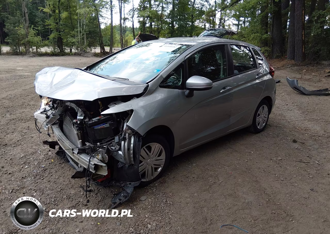 2019 Honda Fit Lx VIN:3HGGK5H49KM737910 - 2