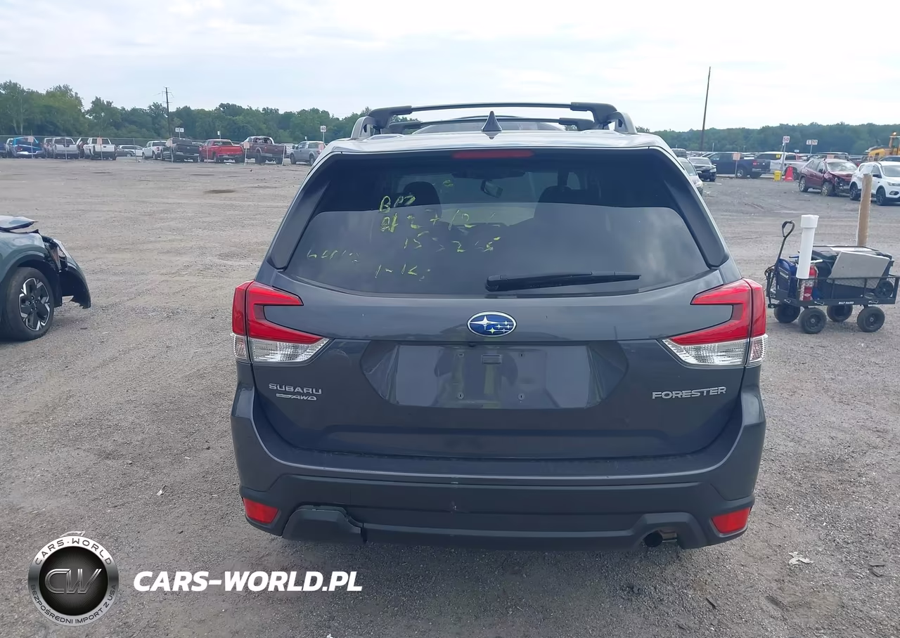 2024 Subaru Forester Premium VIN:JF2SKACC7RH486417 - 16