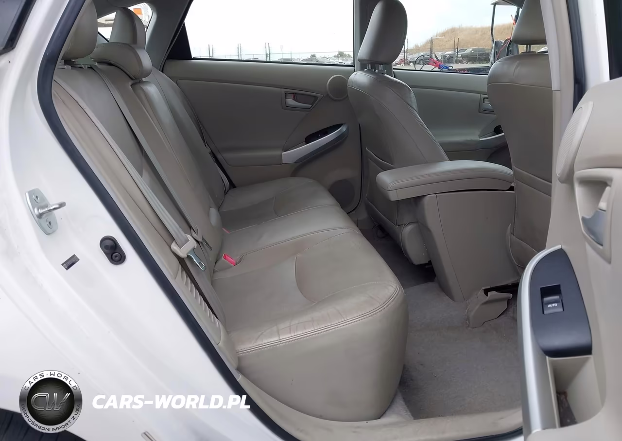 2010 Toyota Prius Iv VIN:JTDKN3DU1A0204042 - 8