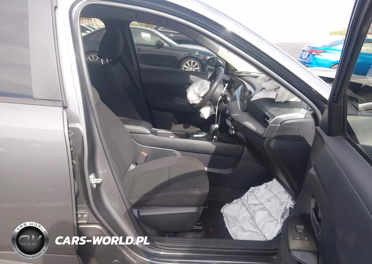 2026 Nissan Kicks S VIN:3N8AP6BE4TL365370 - 5