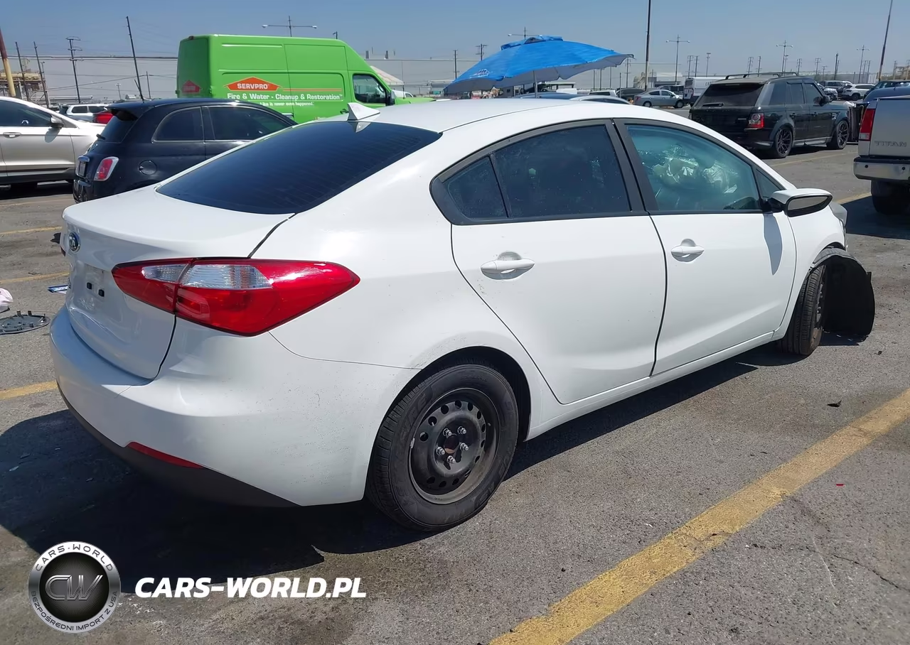 2016 Kia Forte Lx VIN:KNAFK4A61G5615777 - 4