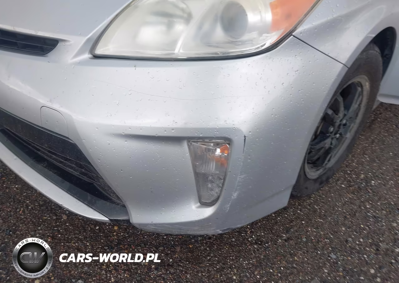 2013 Toyota Prius Three VIN:JTDKN3DU2D5549989 - 6
