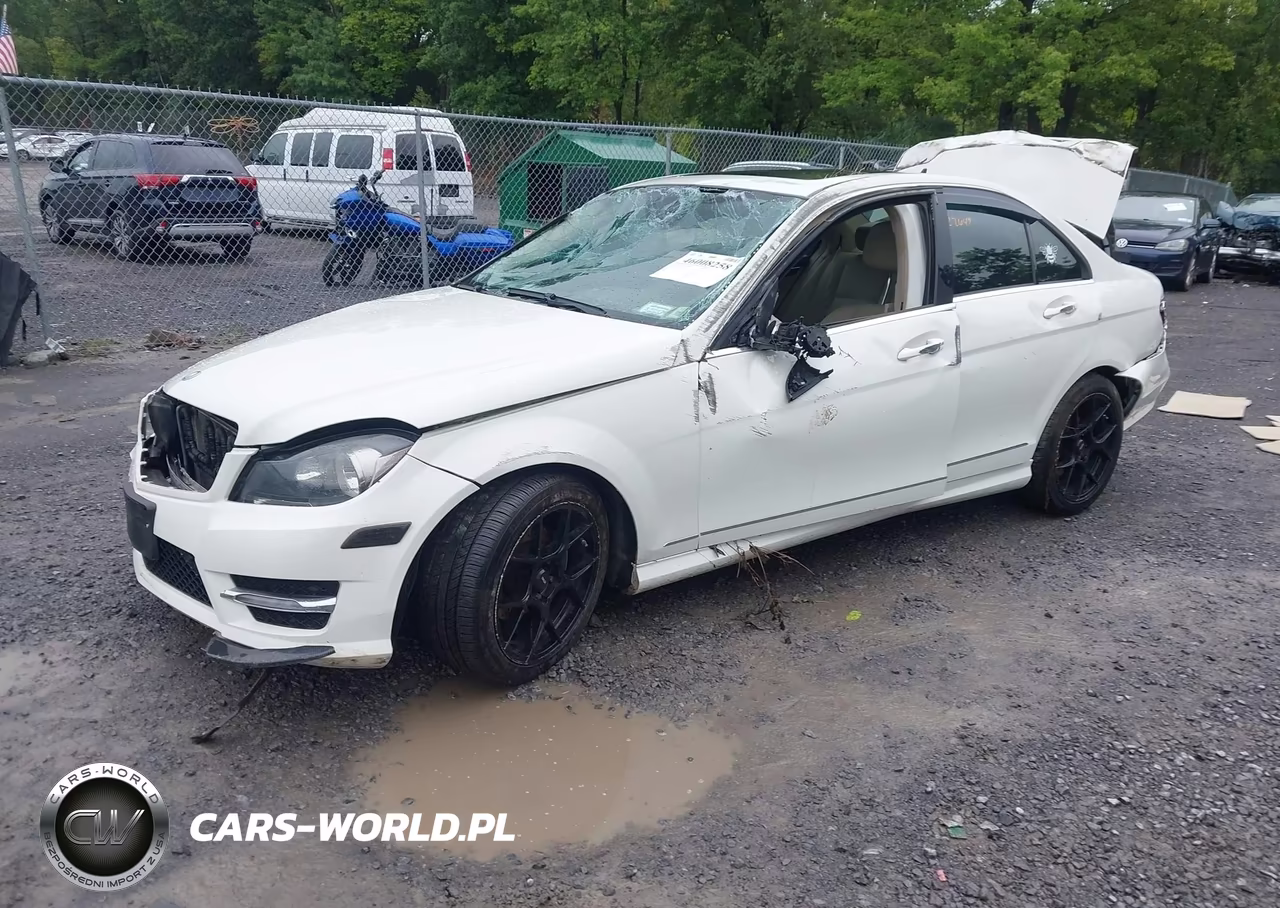 2012 Mercedes-Benz C 300 Luxury 4Matic-Sport 4Matic VIN:WDDGF8BB3CA644297 - 2