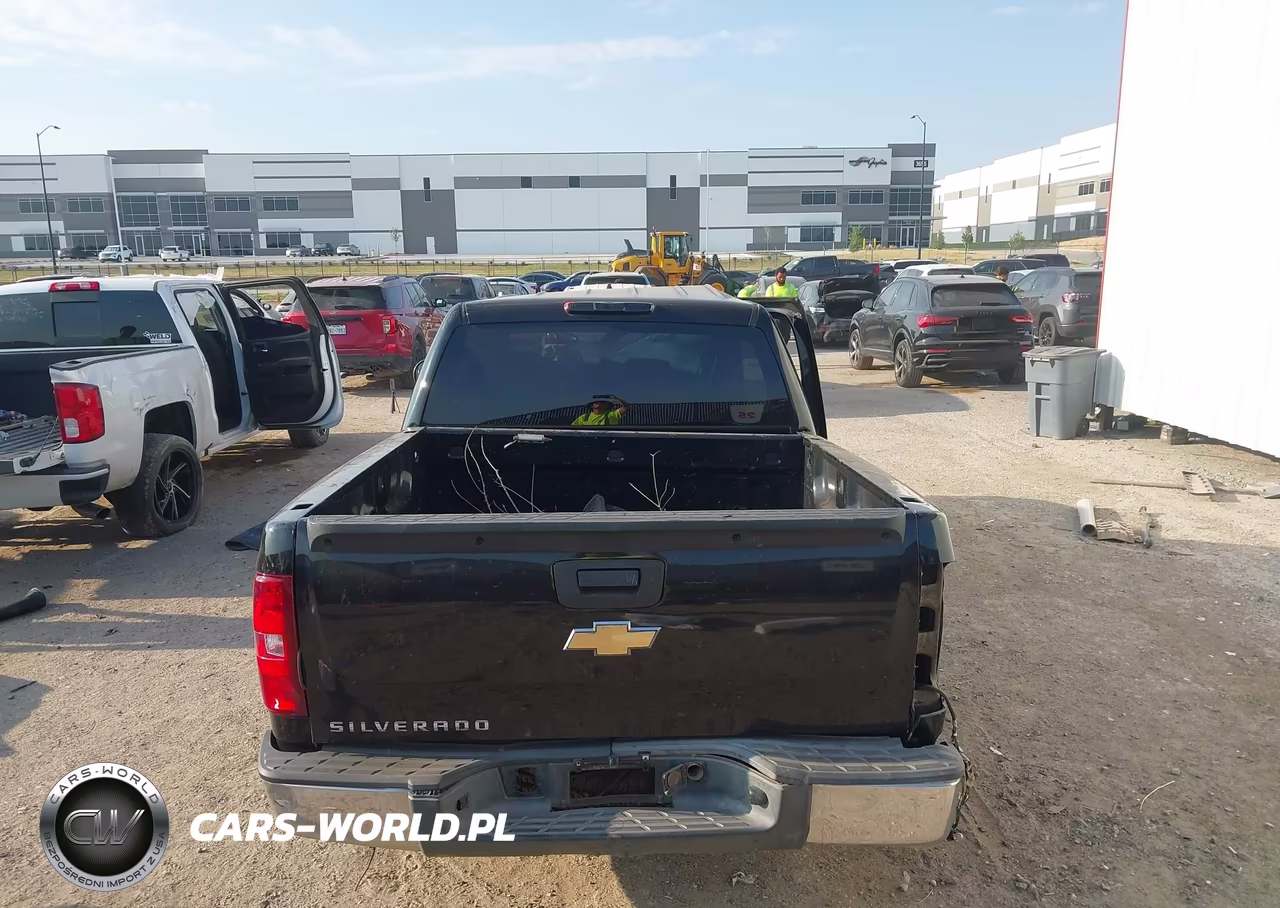 2007 Chevrolet Silverado 1500 Ls VIN:3GCEC13CX7G554306 - 16