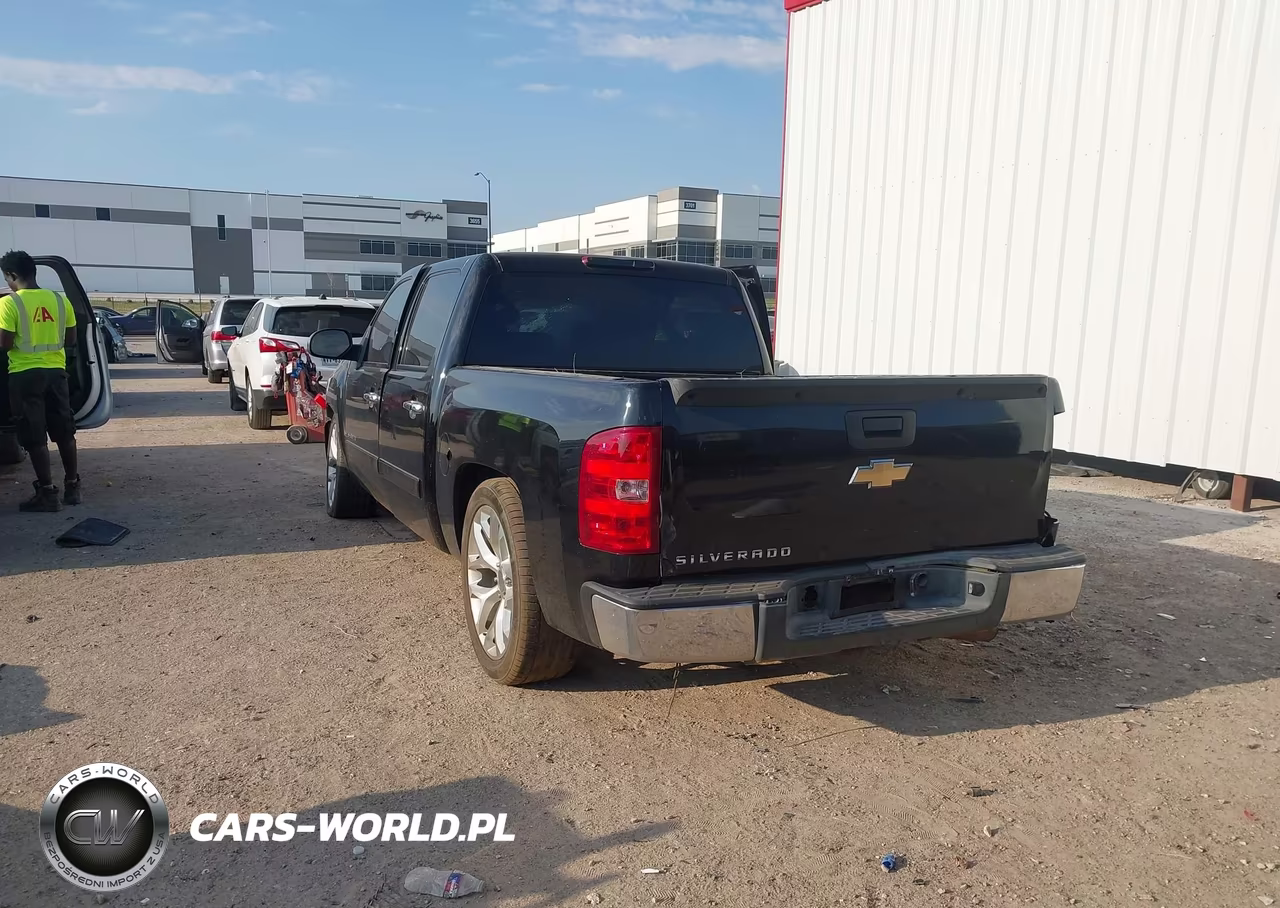 2007 Chevrolet Silverado 1500 Ls VIN:3GCEC13CX7G554306 - 3