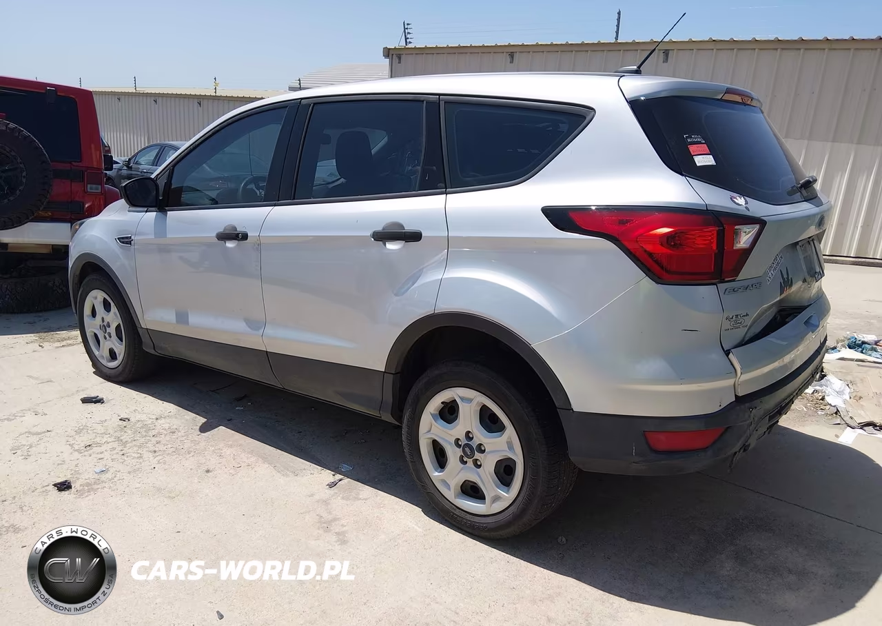 2019 Ford Escape S VIN:1FMCU0F71KUC52241 - 3