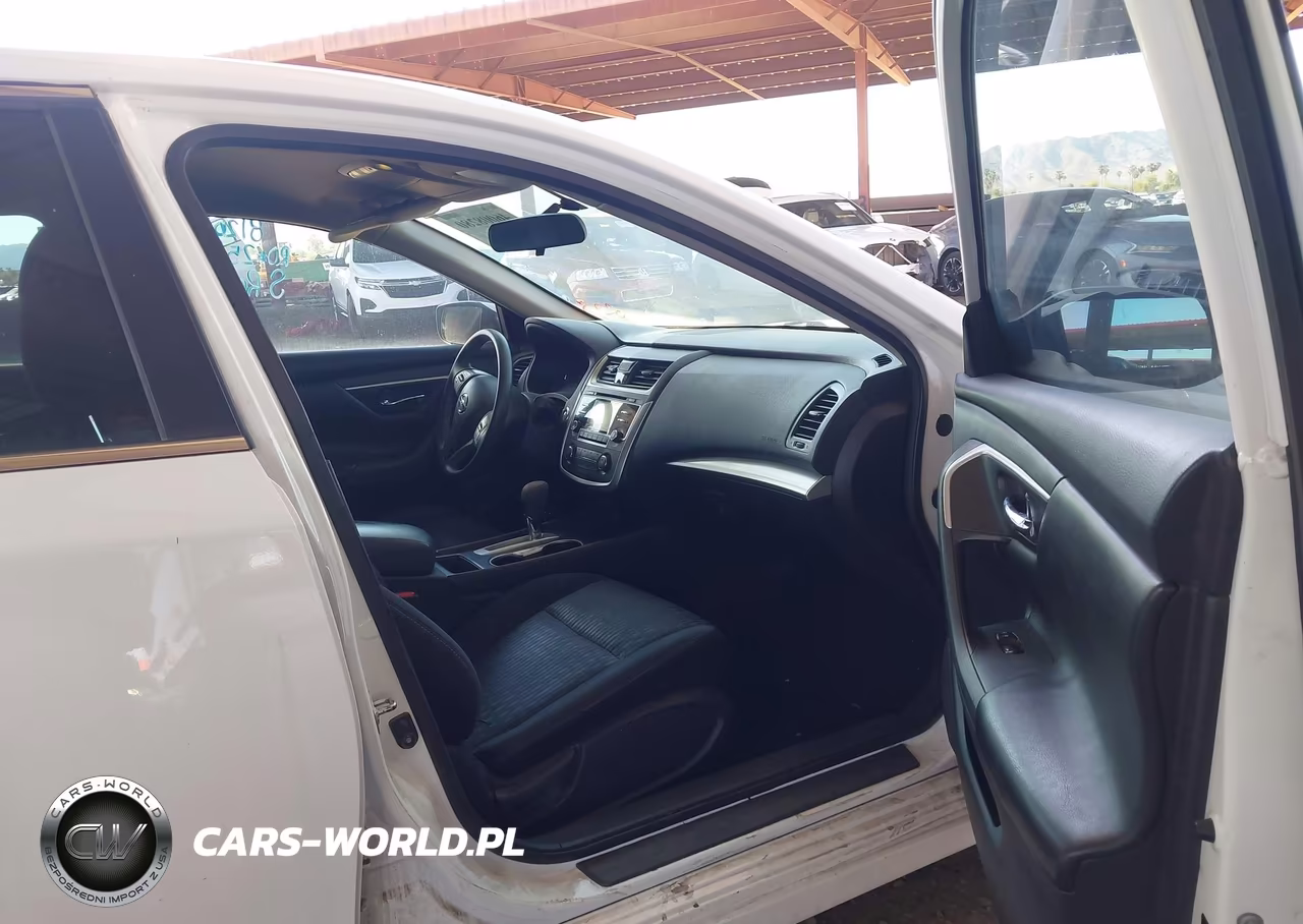 2017 Nissan Altima 2.5 S VIN:1N4AL3AP2HN318229 - 5