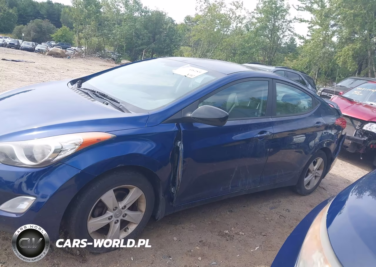 2013 Hyundai Elantra Gls VIN:KMHDH4AE6DU793102 - 14